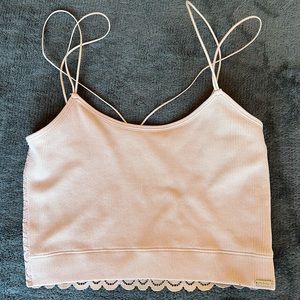 light pink hollister crop top